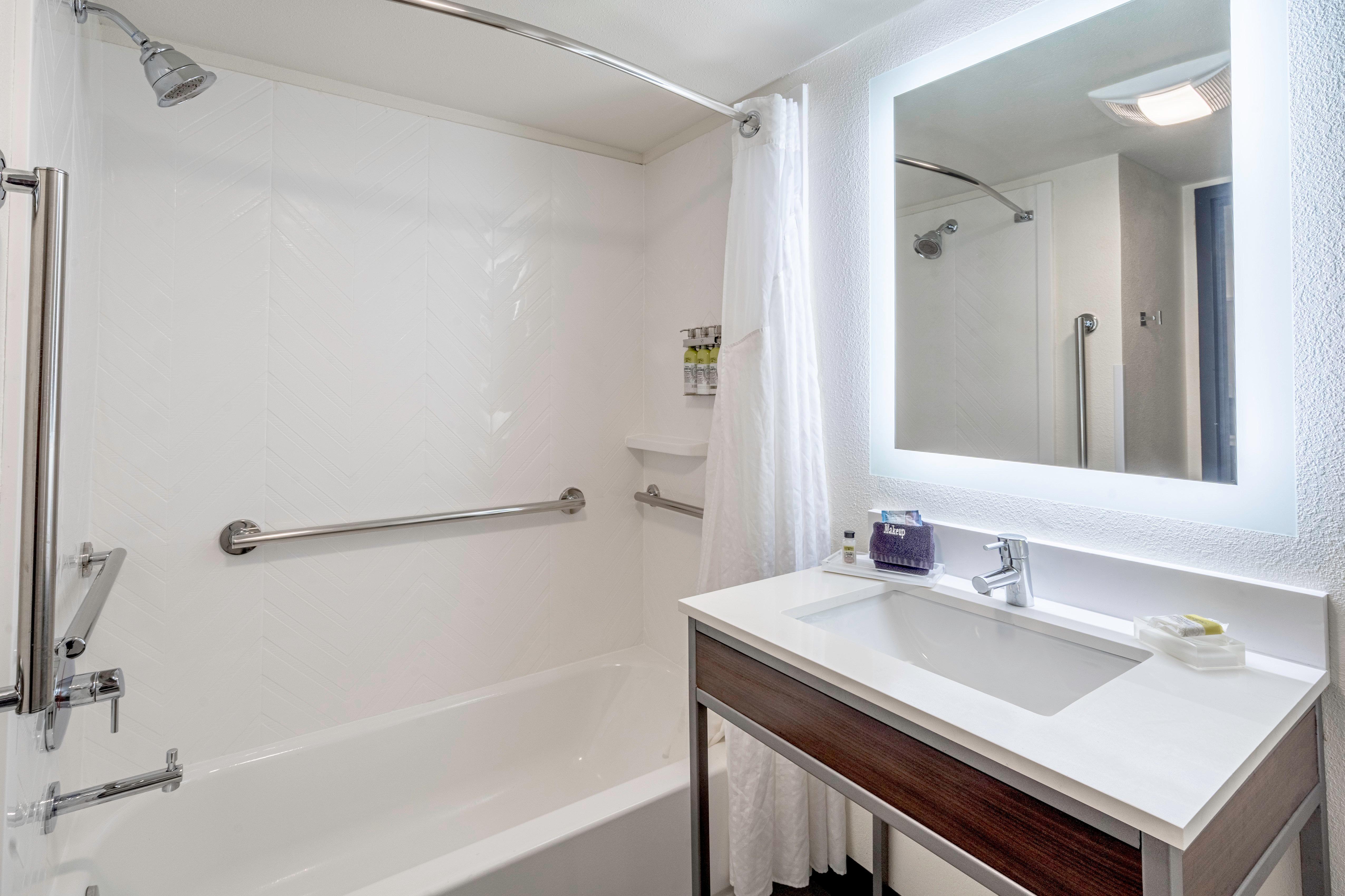 Holiday Inn & Suites Wausau-Rothschild By Ihg Экстерьер фото