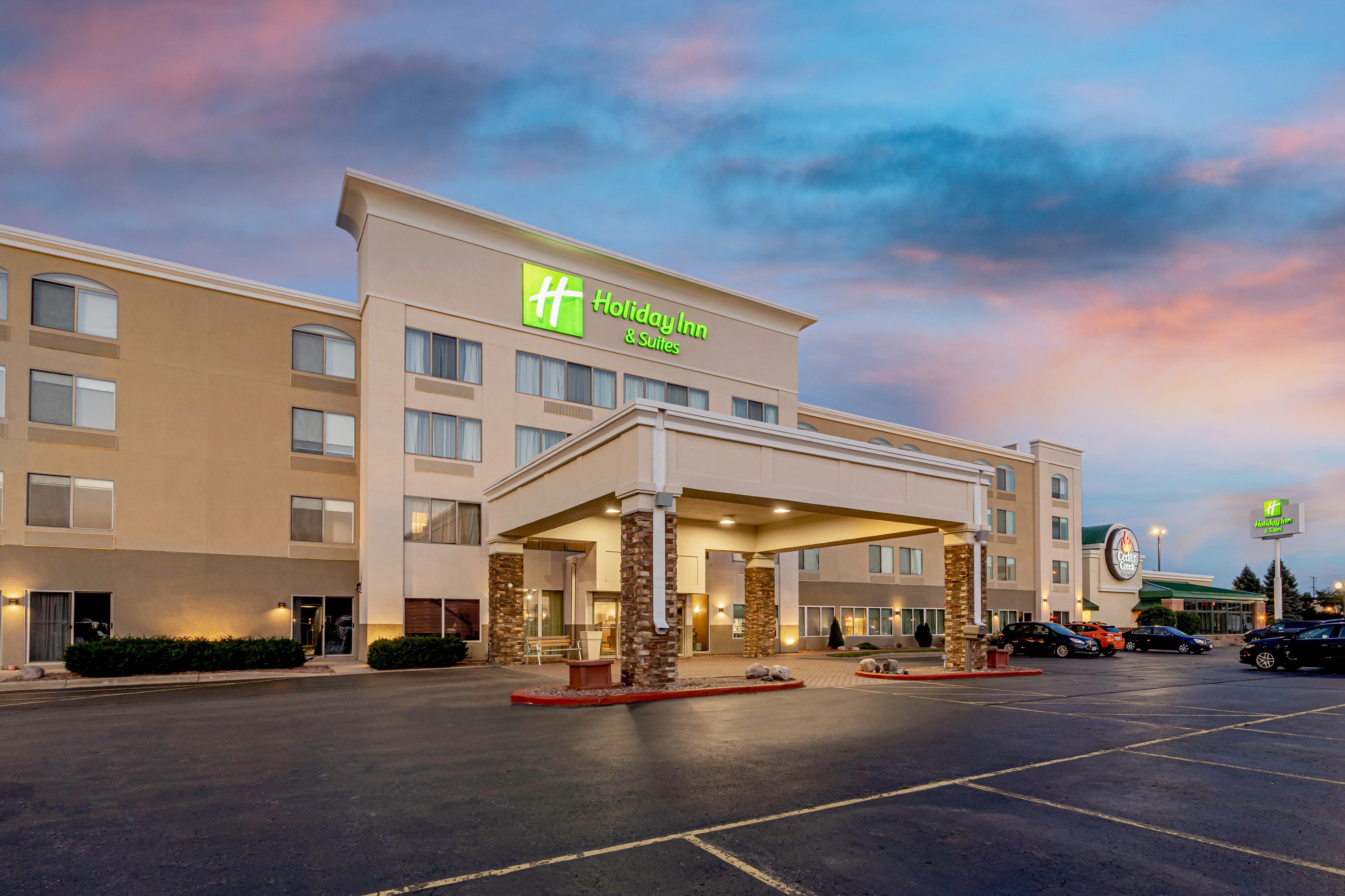 Holiday Inn & Suites Wausau-Rothschild By Ihg Экстерьер фото