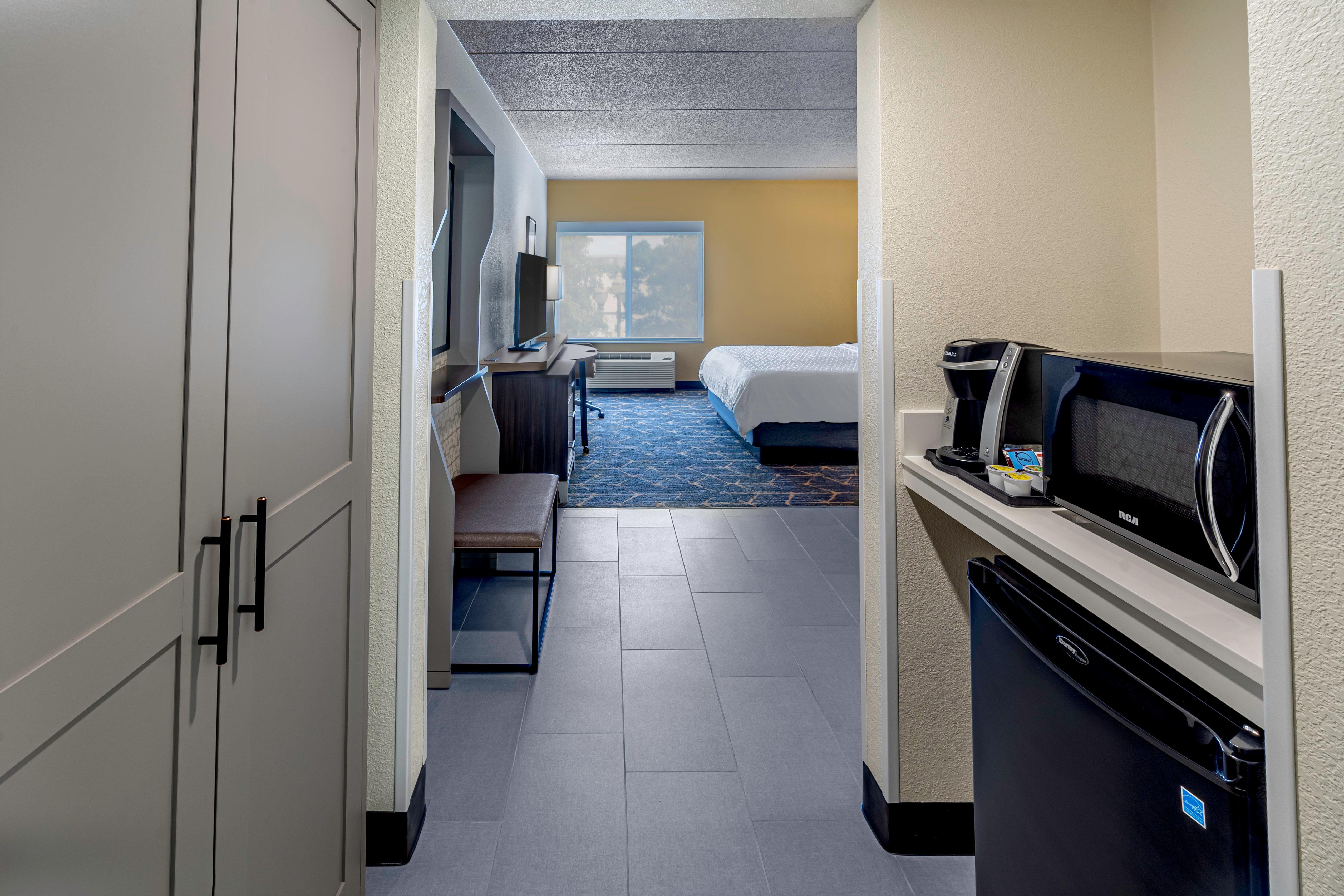 Holiday Inn & Suites Wausau-Rothschild By Ihg Экстерьер фото
