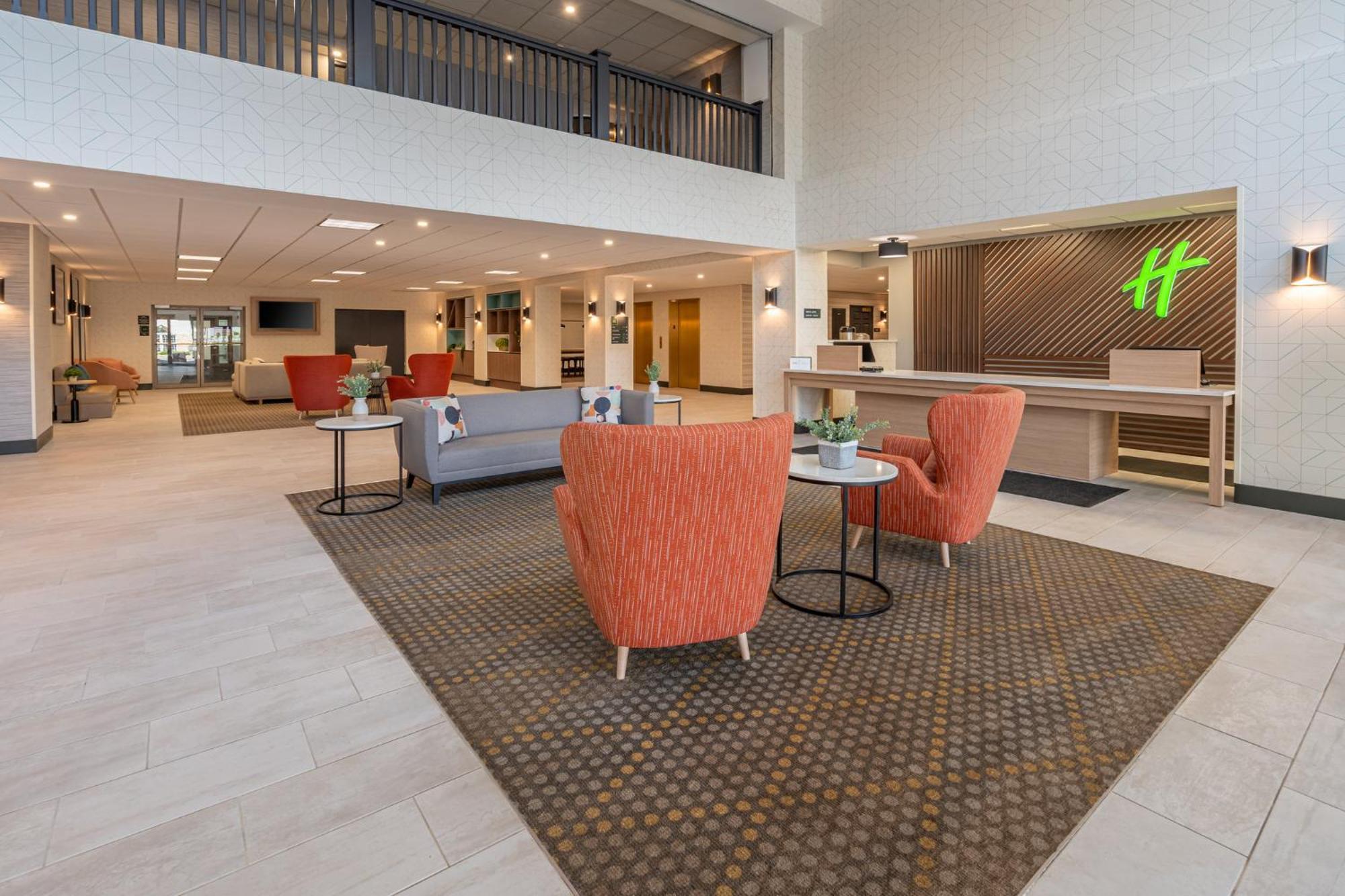Holiday Inn & Suites Wausau-Rothschild By Ihg Экстерьер фото
